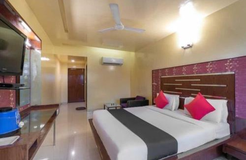 Modasa Hotel | Collection O Modasa Bus Terminal Himmatnagar