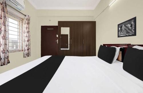 Kakinada Hotel | Collection O Ramaraopet Near Kakinada Beach