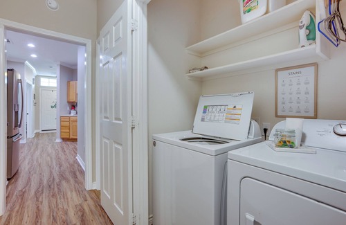 Wellborn Apartment | College Station Retreat Near Texas A & M!