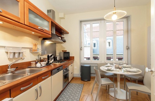 Colmar Centre Ville Apartment | Colmar centre historique, place des Dominicains