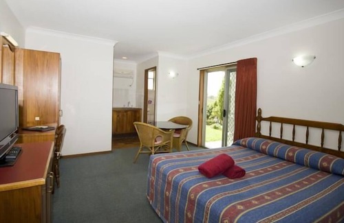 Kempsey Hotel | Colonial Court Motor Inn