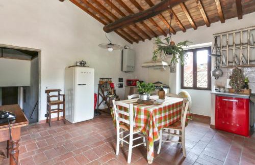 Bagno a Ripoli Apartment | Colonica w/Jacuzzi calda privata