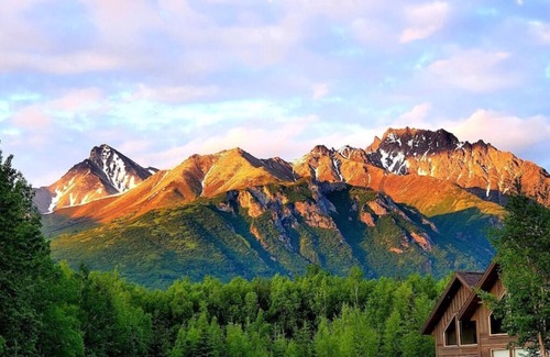 Palmer Cabin | Colonist Camp @The Lodges on the Old Mountain Road