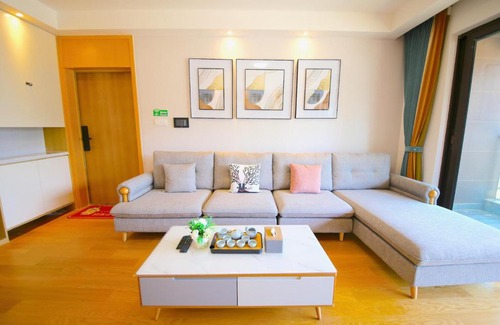 Chenggong Apartment | Colorful Yunnan Absolutely Beautiful Dian B&B