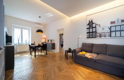 Celio Apartment | Colosseo Luxe Apartment in the center of Rome