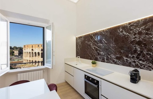 Celio Apartment | Colosseo View Atmosphere Apartment