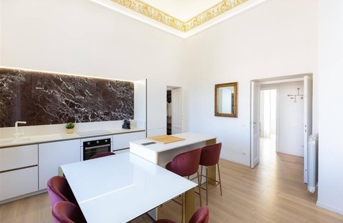 Celio Apartment | Colosseo View Atmosphere Apartment