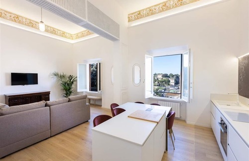 Celio Apartment | Colosseo View Atmosphere Apartment
