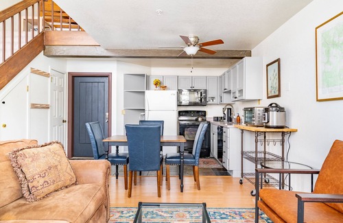 Mountain Village House | Columbia Place 5 by AvantStay | Ski-In/Ski-Out Unit in Great Location!