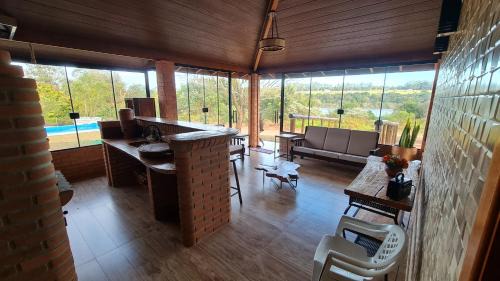 Aguas de Santa Barbara House | COM LAREIRA Recanto do Lago no Santa Bárbara Resort Residence