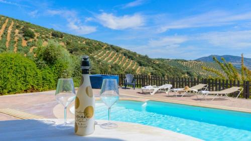 Serval House | Combinación Serval y Pedrizas Montefrío by Ruralidays