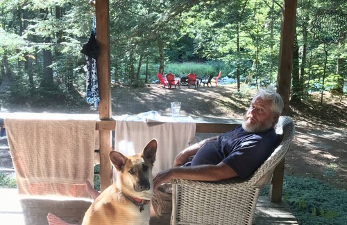 Intervale Cabin | Come & get 'Lost on our River' - Charming, secluded cabin, close to it all!