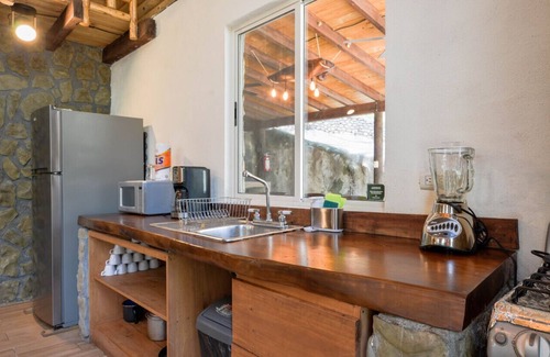 Santiago Cabin | Comet Cabin/ideal for friends and family