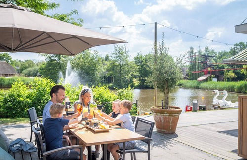 Aalden House | Comfort 8-person bungalow - Eco in the holiday park Landal Aelderholt