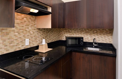 Spring Hotel | Comfort and Convenience! 2 Amazing Units! Close to Cypresswood Golf Club!