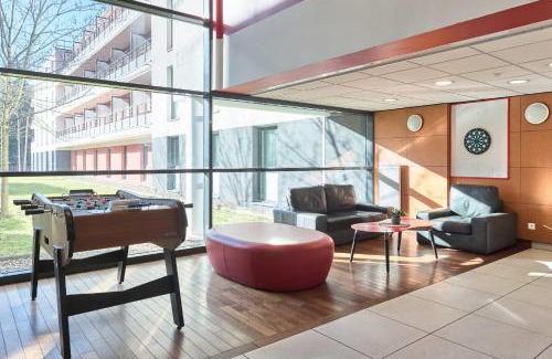 Saint-Cyr-l'Ecole Hotel | Comfort Aparthotel Versailles, St Cyr l'Ecole