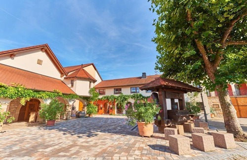 Flonheim House | Comfort double room - Landhotel im Klostereck