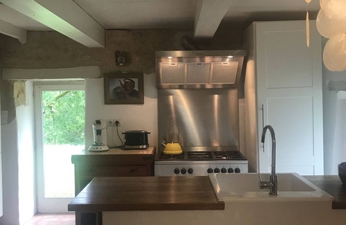 Andressac Cottage | Comfort gîte with spa, in the heart of nature, for 2/3 people