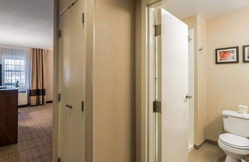 Concord Hotel | Comfort Inn Concord