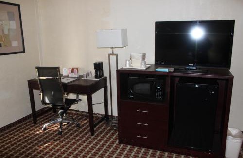 Trevose Hotel | Comfort Inn Feasterville - Trevose