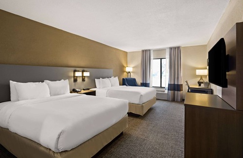 Huntington Hotel | Comfort Inn Huntington Near University