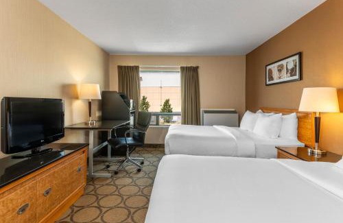 Kingston Hotel | Comfort Inn Hwy 401