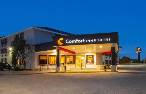 Barrie Hotel | Comfort Inn & Suites