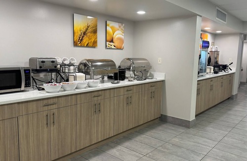 Clemson Hotel | Comfort Inn & Suites Clemson - University Area
