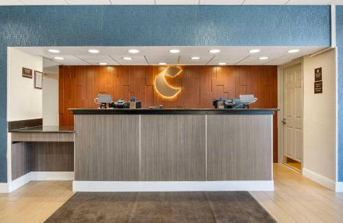 Danbury Hotel | Comfort Inn & Suites Danbury-Bethel