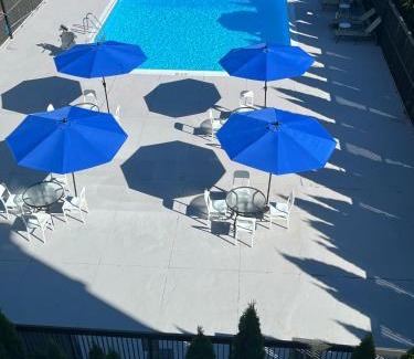 Danbury Hotel | Comfort Inn & Suites Danbury-Bethel