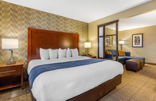 Revere Hotel | Comfort Inn & Suites Logan International Airport