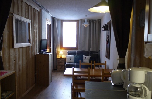 Les Avanchers-Valmorel Apartment | Comfortable apartment, 1 separate bedroom, at the foot of the slopes in Valmorel
