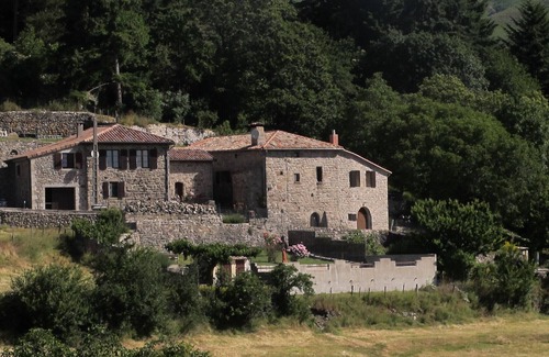 Saint-Joseph-des-Bancs House | Comfortable house with swimming pool in the ardèchoise mountain