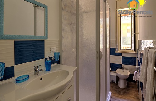 Isola delle Femmine Apartment | Comfortable apartment 5 minutes walk from the sea