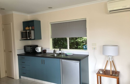 Kaitake Cottage | Comfortable 1 Bedroom Cottage set in rural setting 10 mins from New Plymouth.