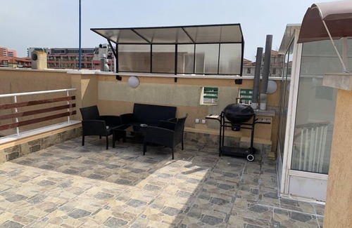 Sunny Beach Apartment | Comfortable 2 bedroom fully futnished apartment with terrace. 5 min from beach!