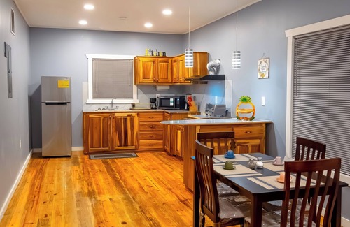 Half Moon Bay Apartment | Comfortable 2-bedroom retreat nestled in the vibrant West End- Apt#4