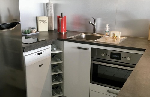Pornic Apartment | Comfortable 42 m2 apartment for 4 people, walking distance to the beach .