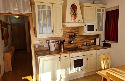 Bad Kleinkirchheim Apartment | Comfortable Apartment With Mountain View