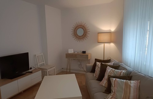 Manjoya Apartment | Comfortable apartment in Oviedo