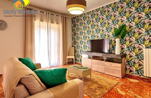 Capaci Apartment | Comfortable apartment within walking distance of the beautiful beach of Isola delle Femmine