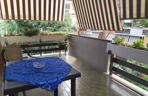 Quartiere XXV Appio Claudio Apartment | Comfortable apartment, with its own covered parking space and 6 beds