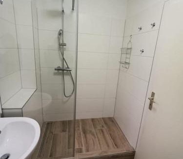 Rathaus Wattenscheid Apartment | Comfortable Apartment with balcony