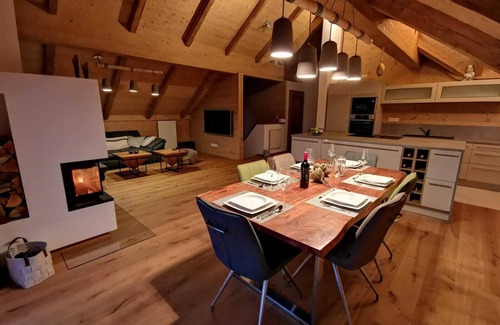 Lachtal Ski Chalet | Comfortable chalet to feel at home right on the ski slope