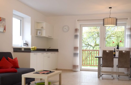 Foiana Apartment | Comfortable days in South Tyrol's mountains far away from the hustle and bustle .....