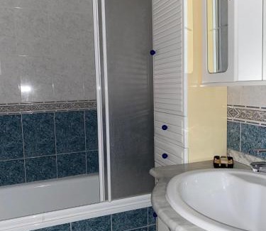 Beniarjo House | Comfortable guest room with balcony