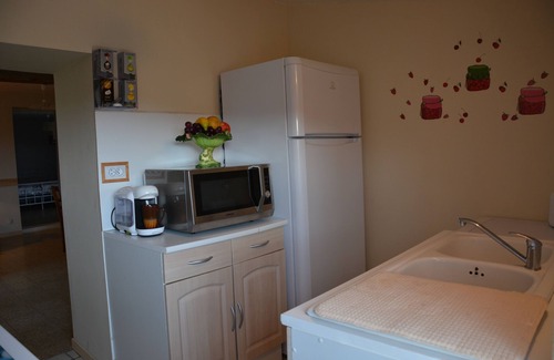 Savigny-Poil-Fol House | Comfortable house sleeps 8, private pool & jacuzzi, view of nature and animals