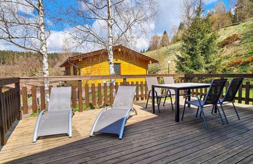 Masserberg House | Comfortable Home with Terrace