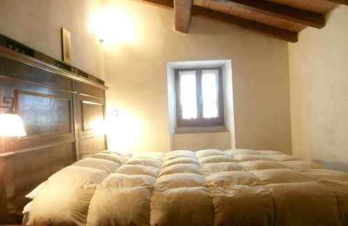 Moggiana House | Comfortable House in Bibbiena + Pool