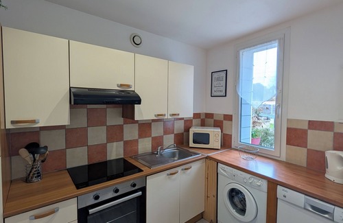 Gouville-sur-Mer House | Comfortable individual lodgings in a natural setting.